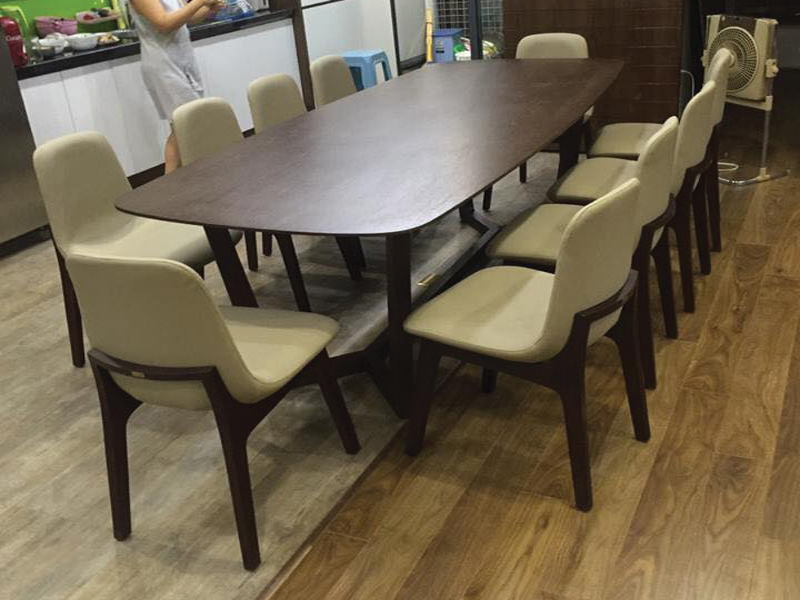 Mẫu Bộ bàn ăn 10 ghế gỗ sồi tự nhiên hình chữ nhật